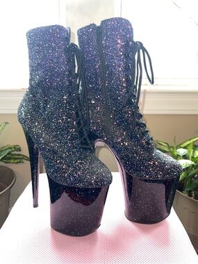 Pleaser Flamingo-1020GWR Lace-Up Front Glitter Ankle Boots (Size 9)